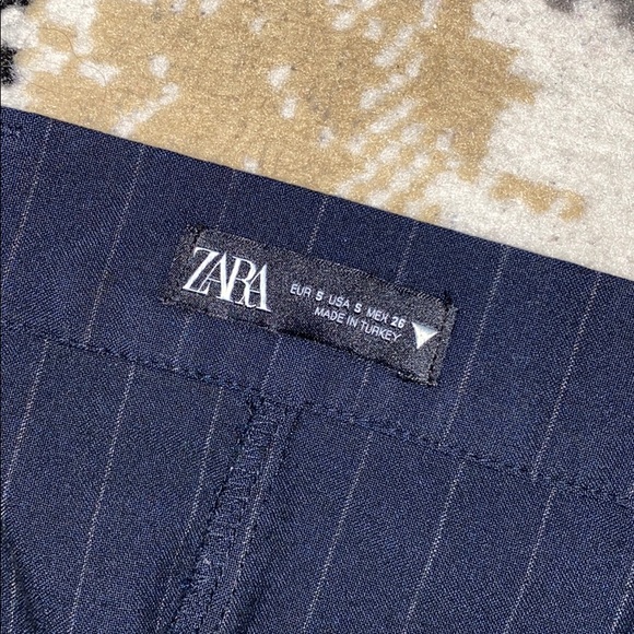 Zara Pinstripe Mini Skirt - Picture 5 of 6